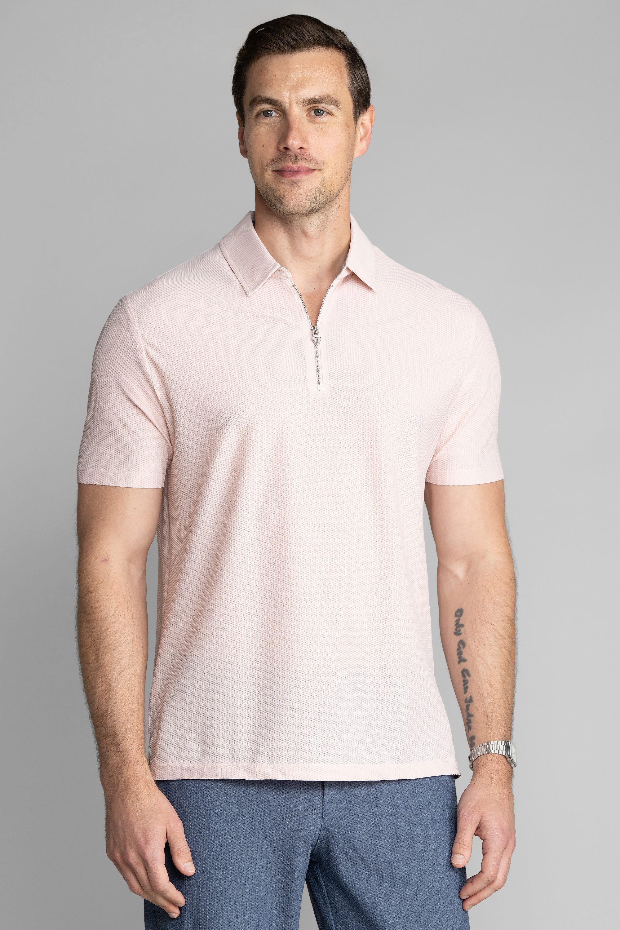 Air Quarter Zip // Sakura