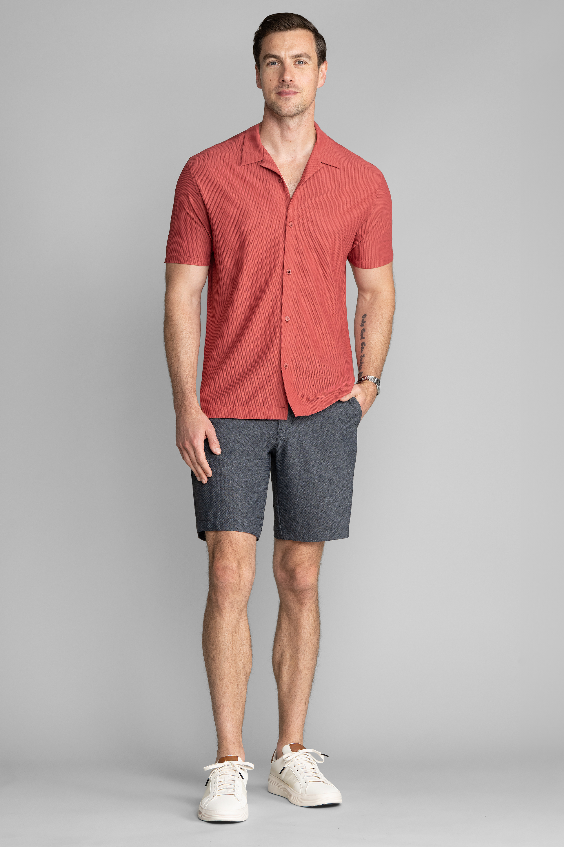 AIR Resort Shirt Solid // Cinnabar