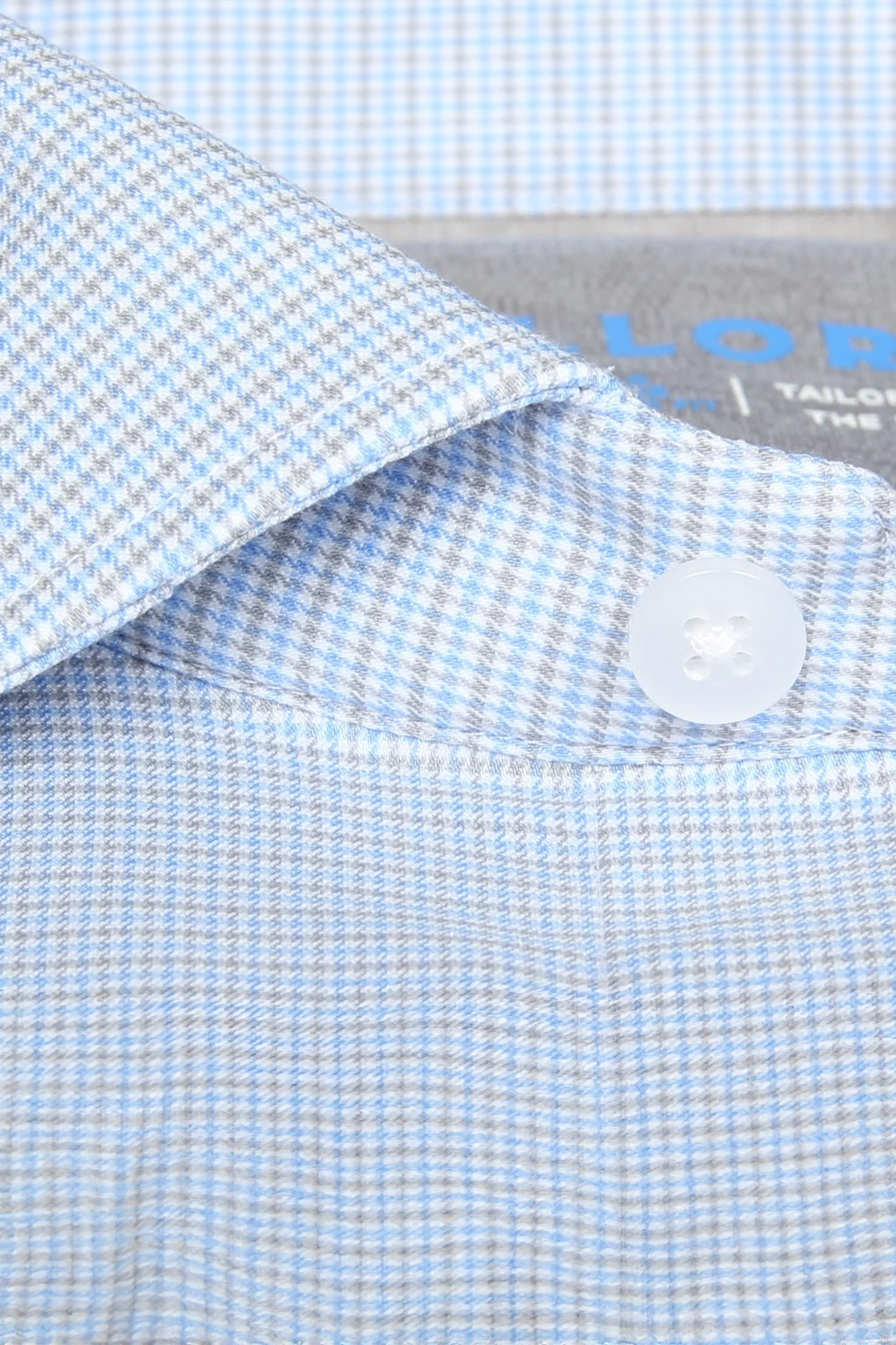 Men's Blue Houndstooth Dress Shirt (Stretchable Checkered Button Down) – Twillory Men's Blue Houndstooth Dress Shirt (Stretchable Checkered Button Down) – Twillory