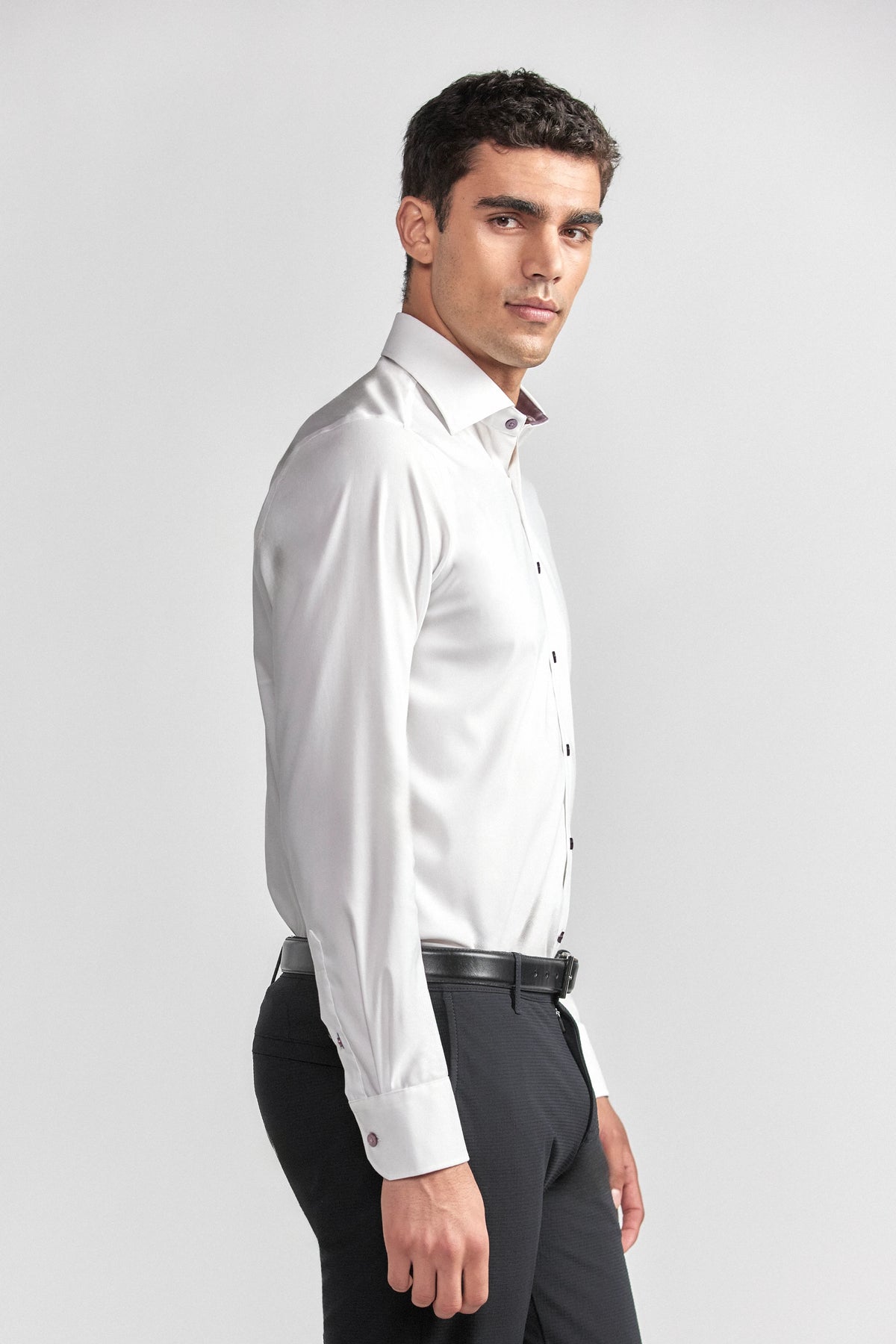 Leader Non-Iron Contrast // Purple Buttons, view 5 of 8