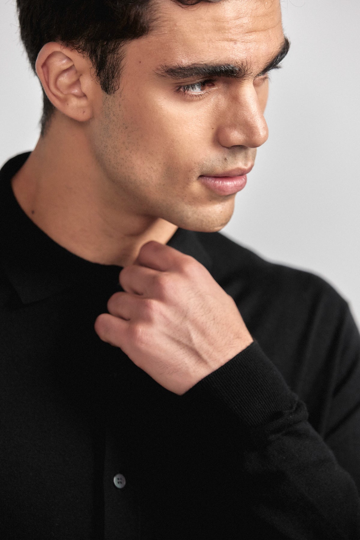 Lightweight Cashmere Button-Down | Black, image 5 of 7