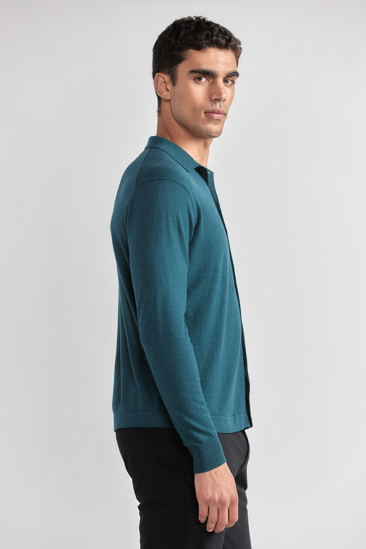 Lightweight Cashmere Button-Down | Emerald, image 3 of 6