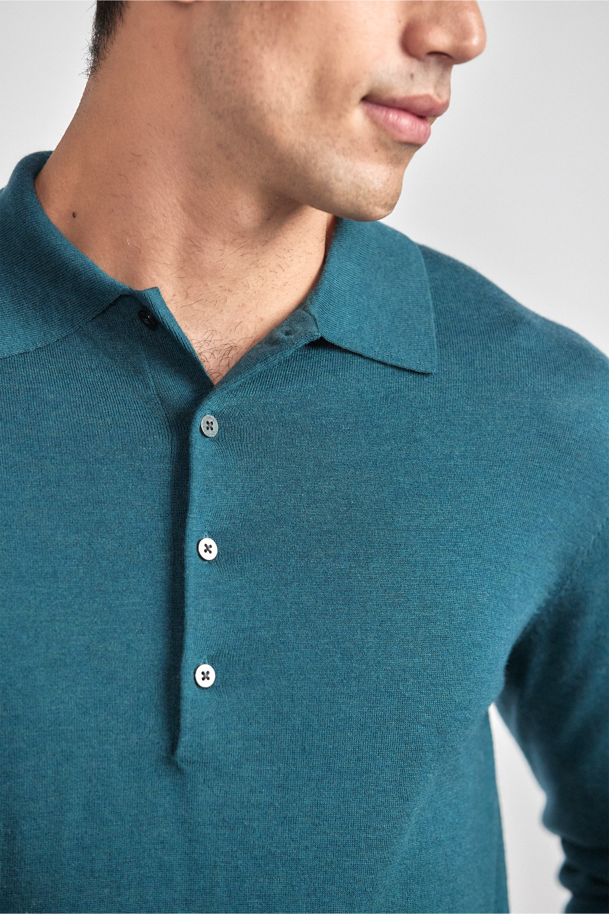 Lightweight Cashmere Polo | Emerald, image 6 of 8