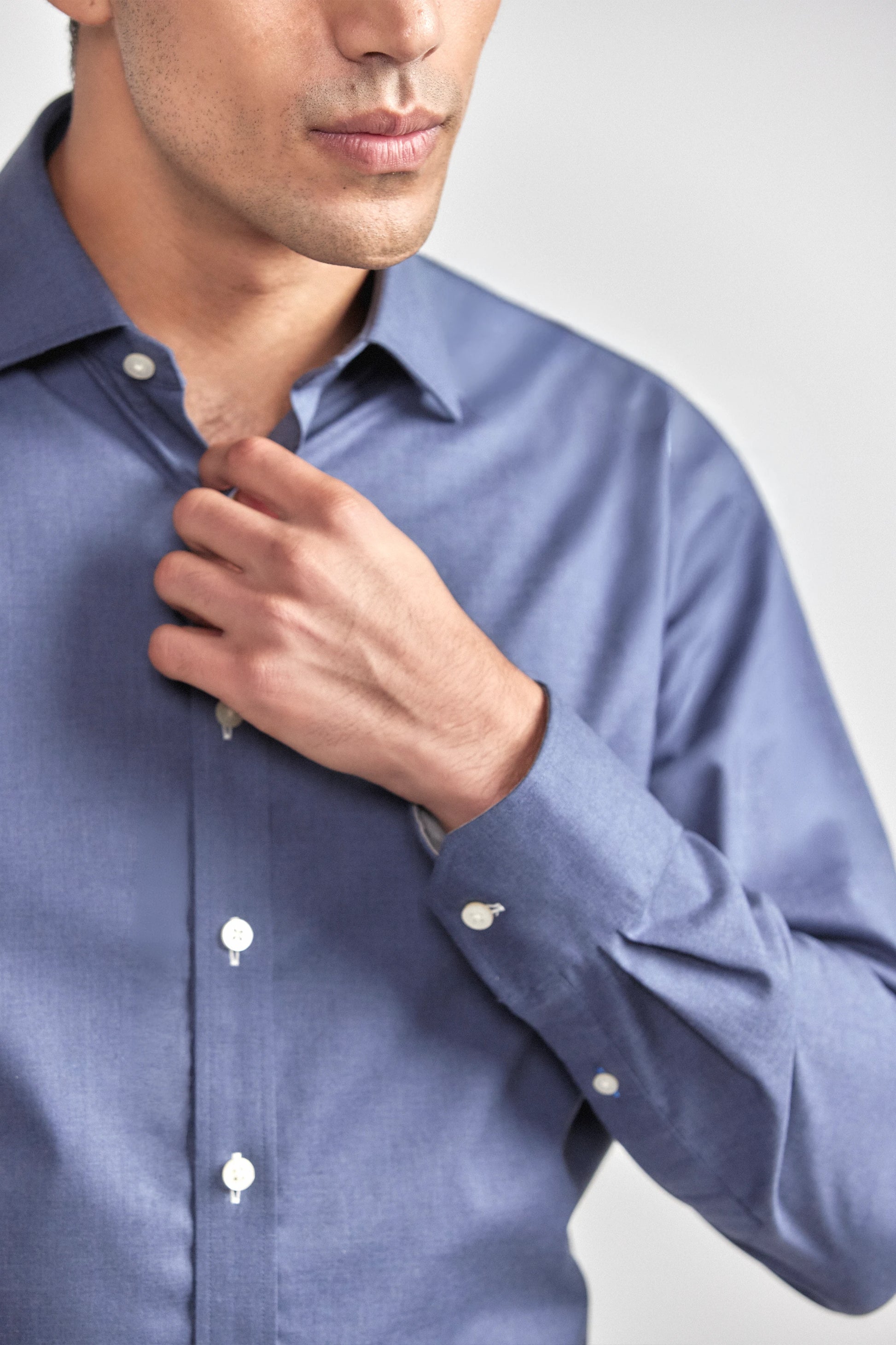 Leader Non-Iron Solid | Navy Melange