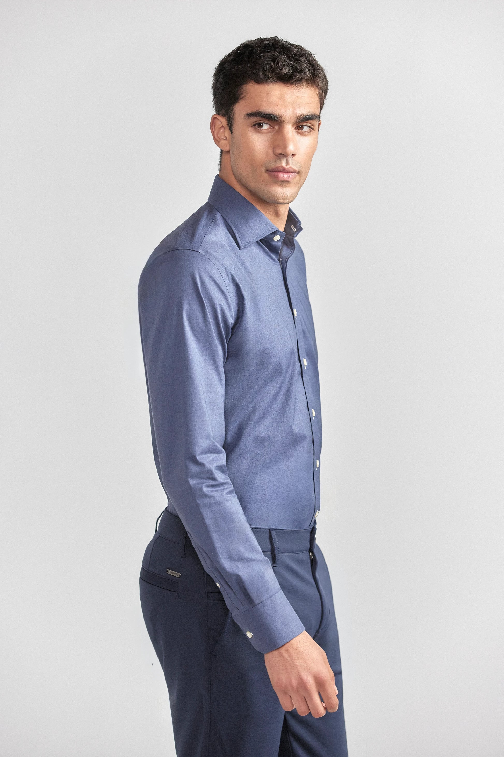 Leader Non-Iron Solid | Navy Melange
