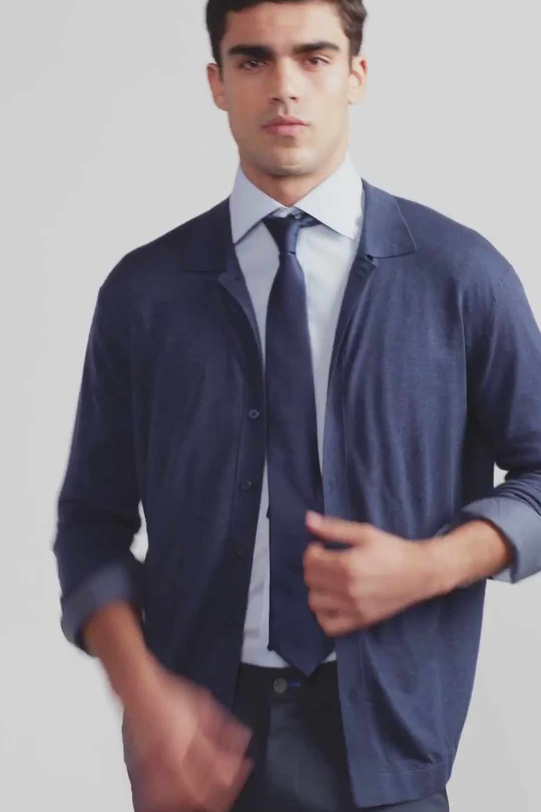 Load video: Lightweight Cashmere Button-Down | Navy