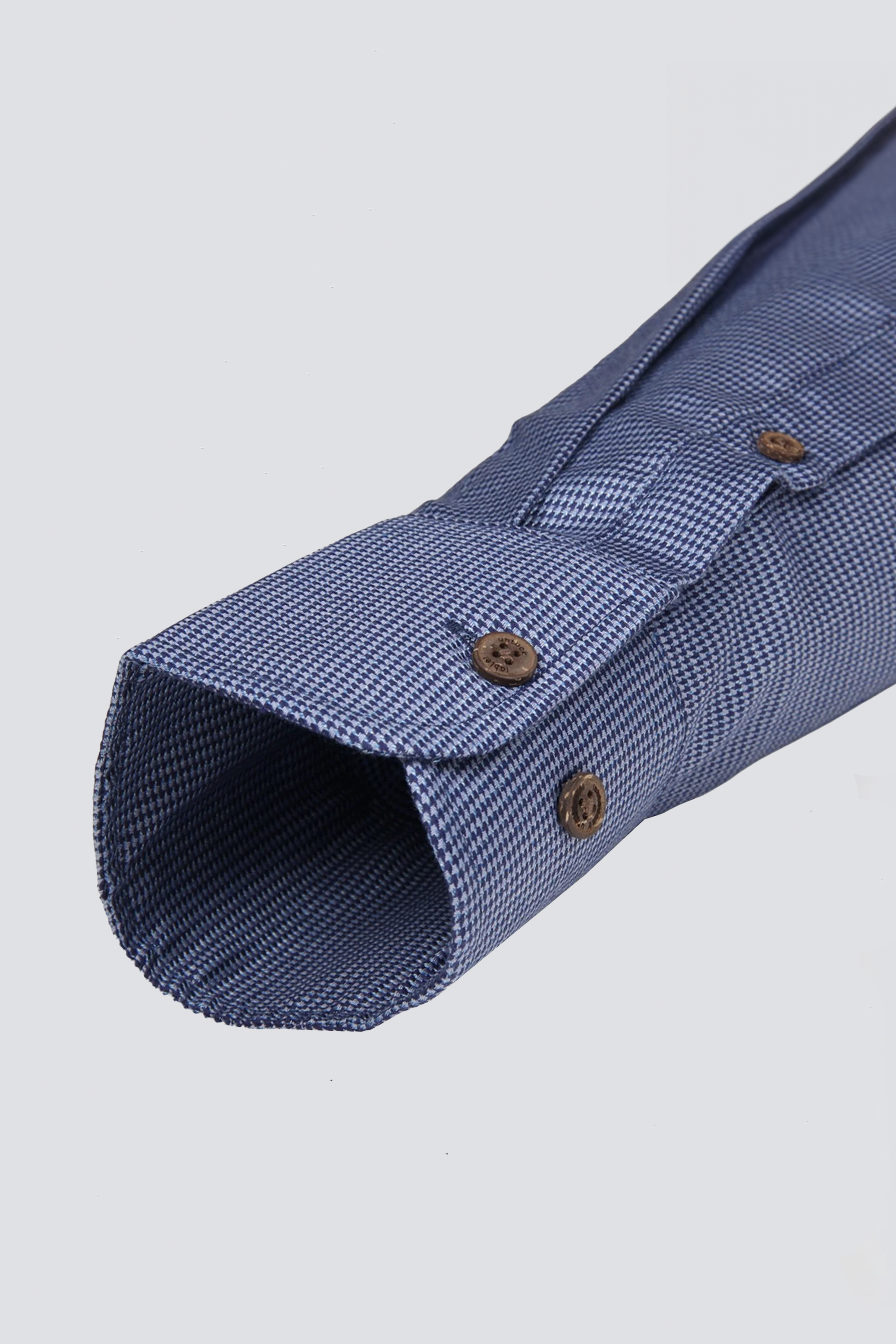 untuck(able) Blue Puppytooth