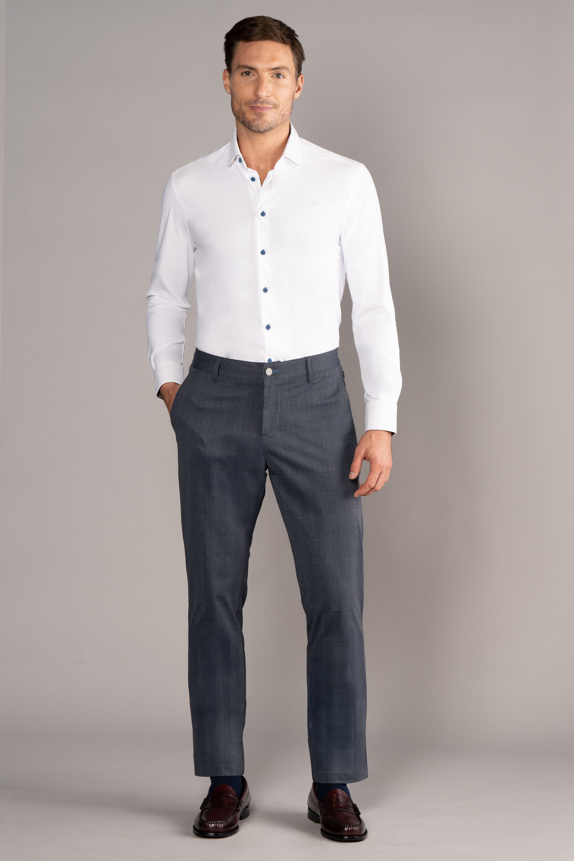 Men's The Event Shirt Solid Dress Shirt - Superior Comfort & Fit - Non-Iron - Fit - Blue - Large Men's The Event Shirt Solid Dress Shirt - Superior Comfort & Fit - Non-Iron - Fit - Blue - Large
